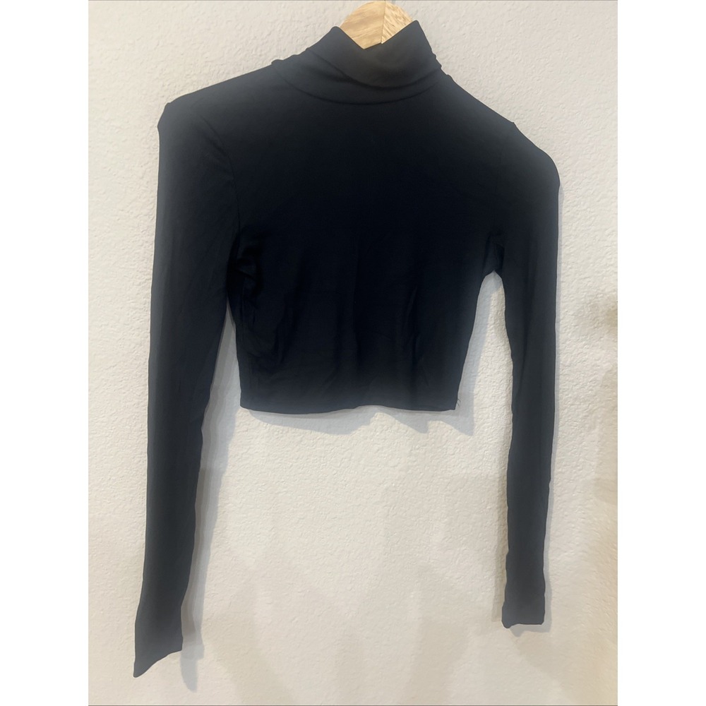 Sunday Best Aritzia Ribbed BLACK Cowl Neck Long Sleeve Crop Top Classic SMALL